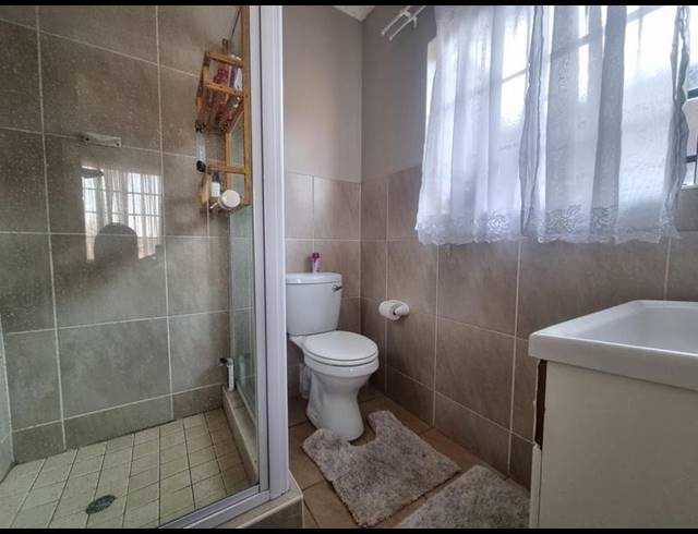 2 BEDROOM TOWNHOUSE FOR SALE IN MEYERTON CENTRAL